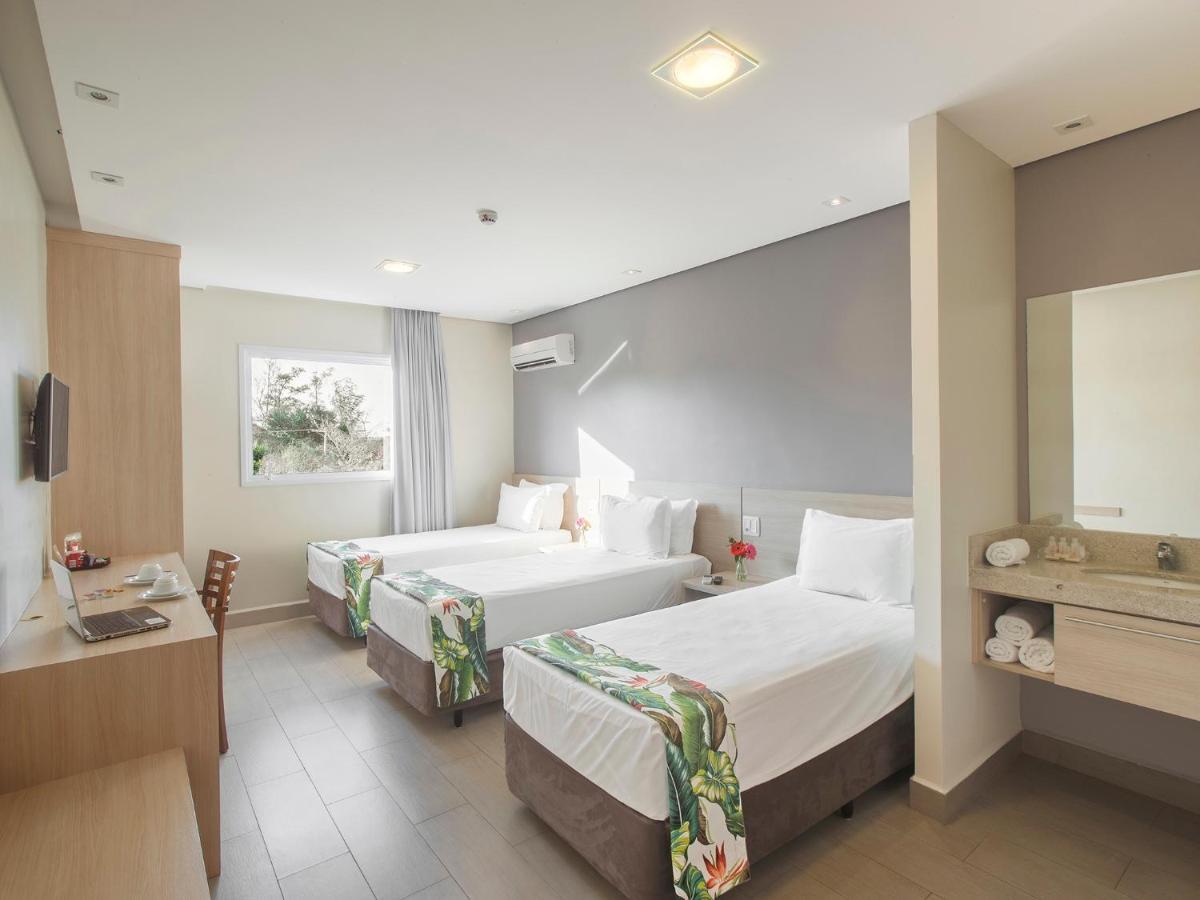 Triple Room Single Beds,943356445:JPEG